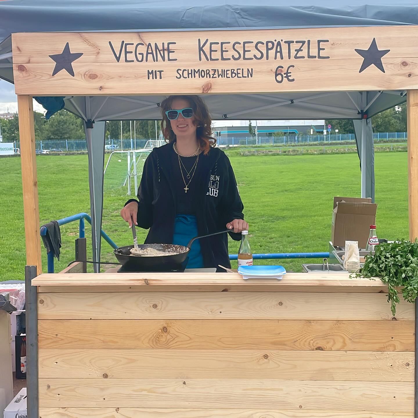 Gestern noch beim catering für @apite.gmbh , heute schon beim @dessauersommer Wir freuen uns auf euch! #ernas_veranstaltungen #ernas_aktuelles